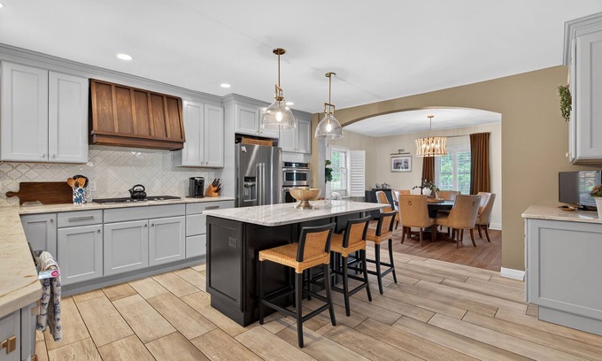 Saratoga Springs House | Spacious Saratoga Rental - 2 miles to Broadway, 4 miles to track