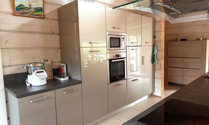 Elliant Ski Chalet | Spacious Scandinavian Chalet in the heart of Finistère!