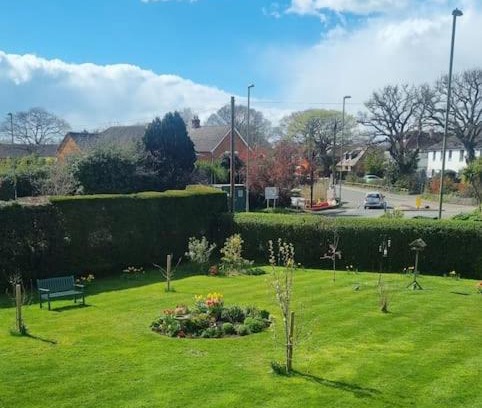 New Forest District Apartment | Spacious self contained flat in superb location