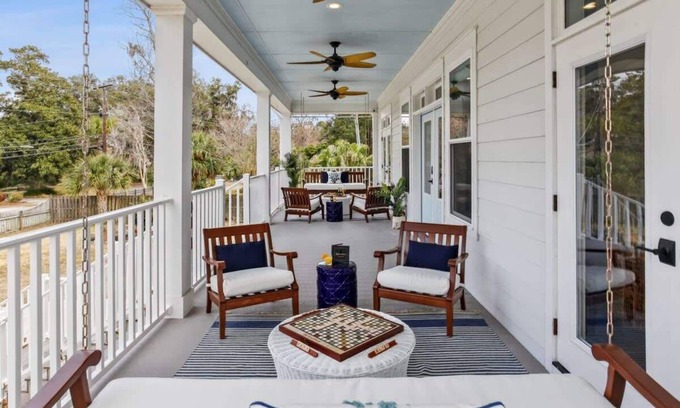 Whitemarsh Island House | Spacious, Serene Estate | Hot Tub, Near Beach