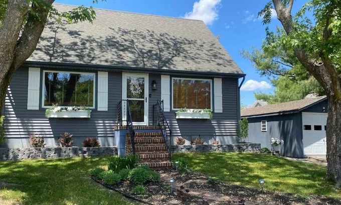 Somers Point House | Spacious Single Family - Minutes to the Ocean City Beach & Boardwalk