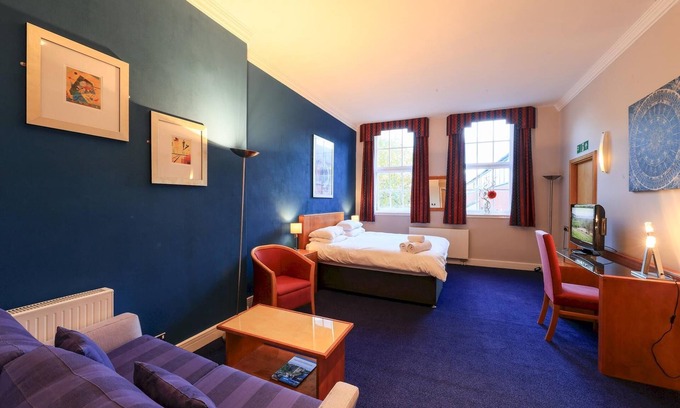 Nottingham City Centre Apartment | Spacious Studio Apartment In Nottingham Historic Lace Market