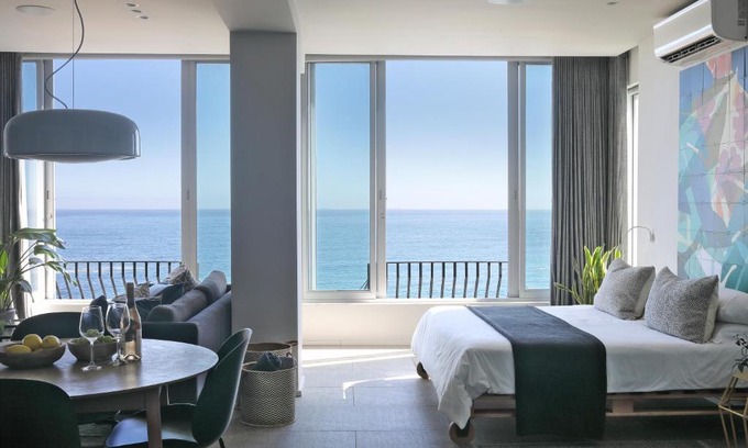 Clifton Apartment | Spacious Studio Apartment - Number 4702