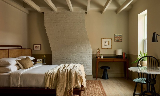 Fishtown Hotel | Spacious Studio Suite with Sitting Area & Local Artwork