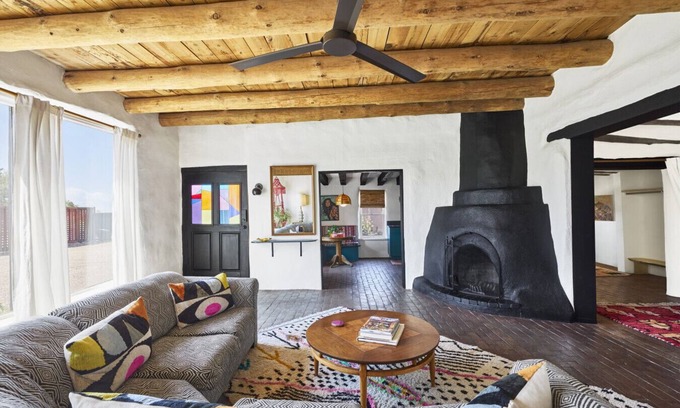 Santa Fe Apartment | Spacious, Stylish 2BD "Niji Suite" @ La Dea