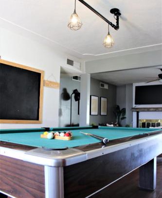 Northeast El Paso House | Spacious Sunset Casa Chuco Home Pool Downtown