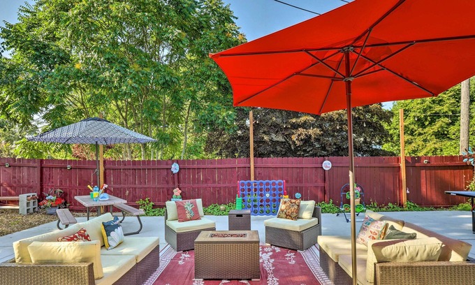 South End Apartment | Spacious Tacoma Hideaway w/ Game Room & Patio