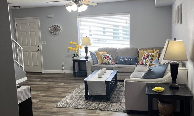 Cedar City House | Spacious townhome close to Brian Head, SUU, Shakespearean Festival, & Zion’s