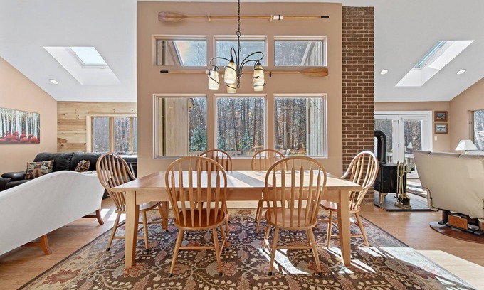 Naples House | Spacious Trickey Moose Family Retreat - Woodstove, Firepit, Kayaks, Water Access