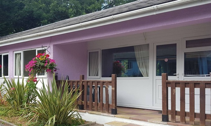 Saundersfoot Ski Chalet | Spacious two bedroom bungalows with one double and a full size bunk bed and single bed.