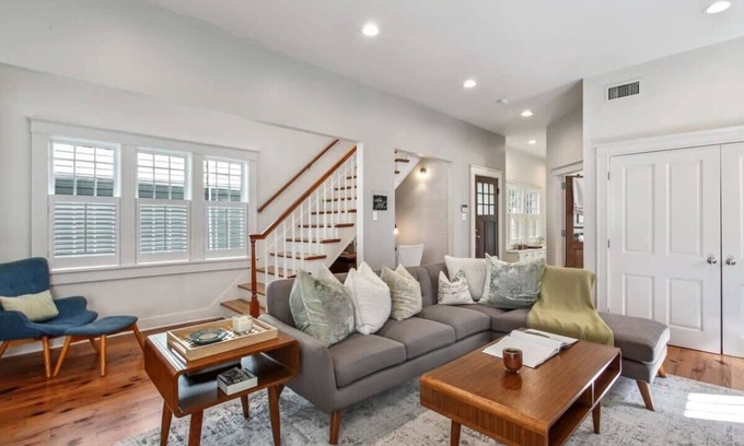Mid-City House | Spacious, Upscale MidCity 4br- Close to Everything