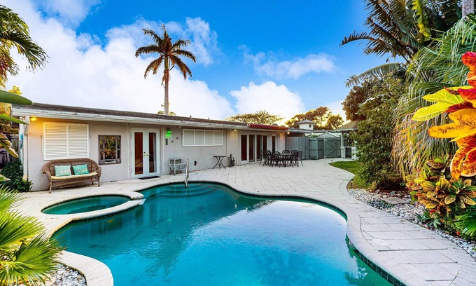 Bel Air House | Spacious & sunny retreat with private pool & patio - near beaches & golf