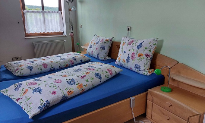Kelheim Apartment | Spacious vacation apartment (70 sqm) with two bedrooms in a central location