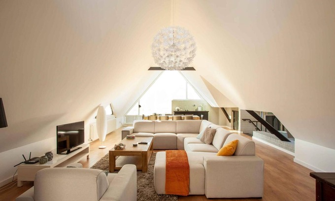 Rijs Villa | Spacious villa near IJsselmeer and forest