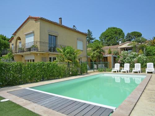 Carcassonne Villa | Spacious Villa Retreat in Carcassonne