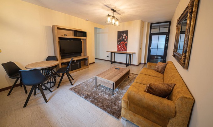 Patio Bonito Apartment | Spain inspired cozy unit. Located in the exclusive Astorga!