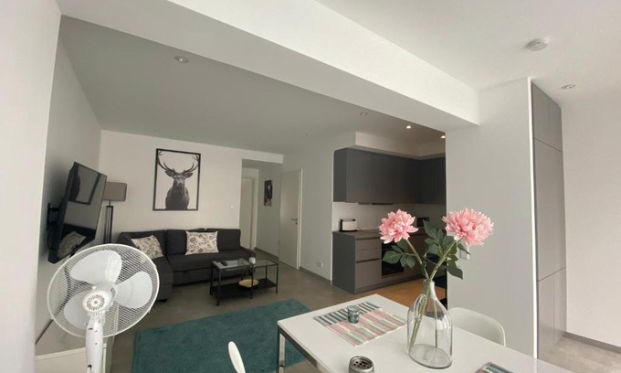 Holweide Apartment | Spanien Flair mitten in Köln 3