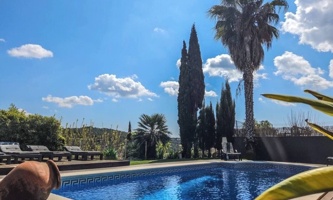 Can Trabal House | Spanish Experience, Villa & Pool