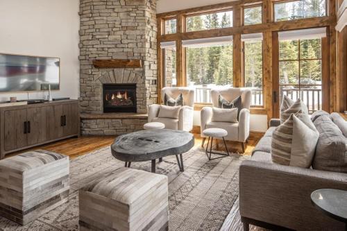 Spanish Peaks House | Spanish Peaks | Homestead Cabin 59
