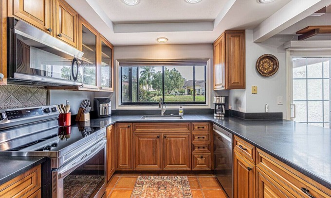 Saddlebrook Villa | Spanish Style Villa 3Bed 3Bath W/Community Pool