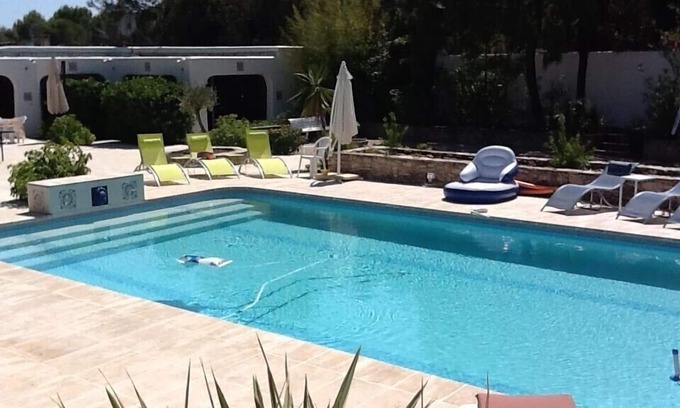 Bellegarde Villa | SPANISH VILLA (FINCA) 205 + 85 m2 of living space!