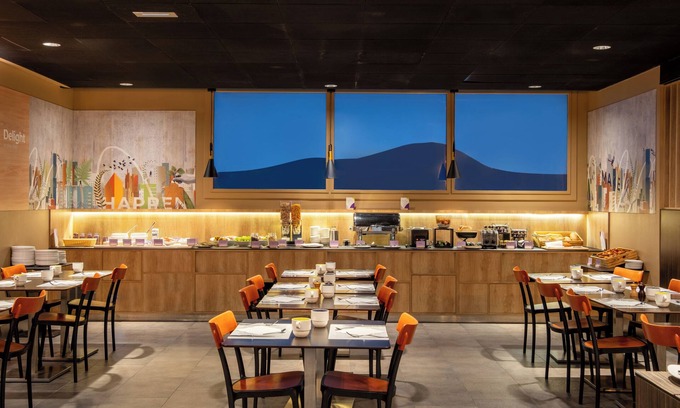 Le Bourg - Gare De Vaise Hotel | Spark by Hilton Lyon Ouest