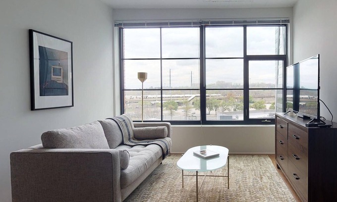 Eisenhower East Apartment | Sparkling 1BR Near Carlyle Dist Shops & Metro Stns