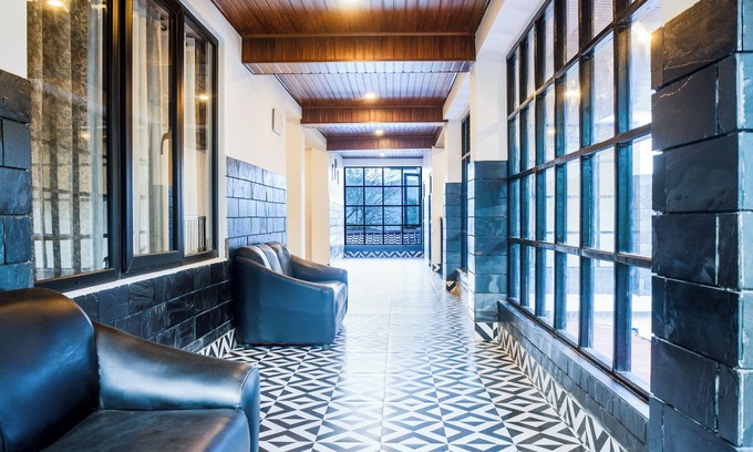 Gangtok Hotel | Sparrow Cherry Resort 2 min walk To MG Marg