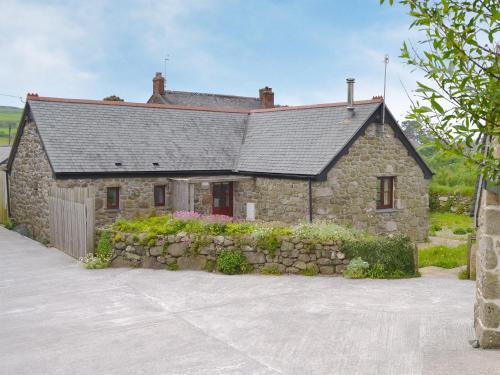 Morvah House | Sparrows