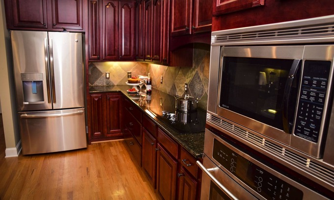 Graysville House | Special Low Rates!!! Golfers' Paradise: Lg Term Corp. Rental on Golf Course