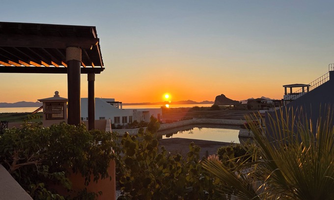 Loreto House | Spectacular 3-bedroom Casa with Panoramic Sea of Cortez & Mountain Views