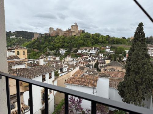 Albaicin Apartment | Spectacular Alhambra view roof terrace penthouse
