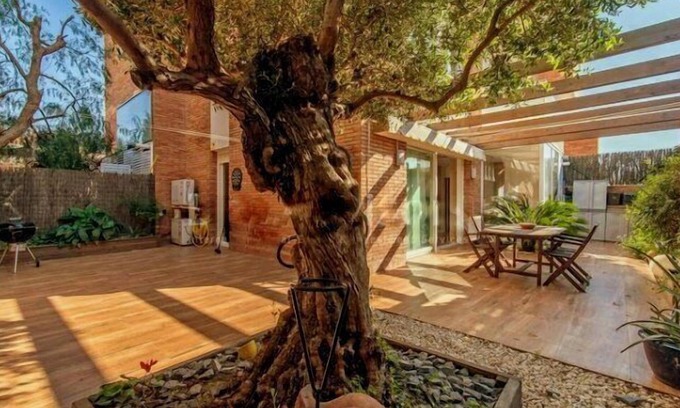 Tiana House | Spectacular duplex near Barcelona and beach