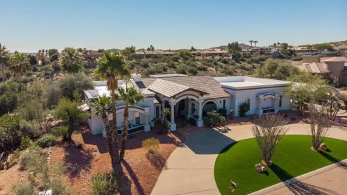 Fountain Hills House | Spectacular Fountain Hills 5 Bdrm wPool and Views