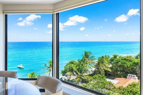 Highland Beach Apartment | Spectacular Oceanfront Residence in Highland Beach