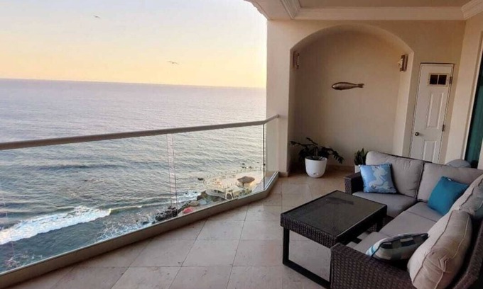 Plan Libertador Condo | Spectacular Oceanfront Sunset View Condo at Olas in Rosarito w Pools & Jacuzzis.