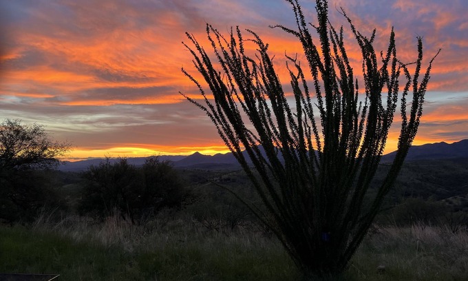 Nogales House | spectacular sunsets and 360 degree views