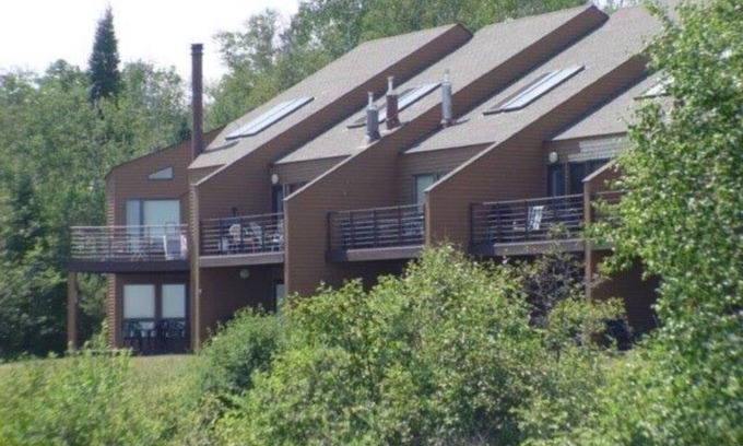 Two Harbors House | Spectacular view Lake Superior. Spacious Lakehome on lakeshore, unit #99.