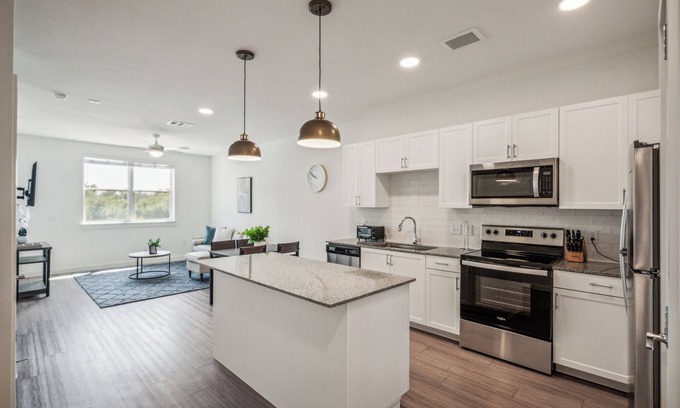 Austin Apartment | Spectra Parks 6204, Stunning Austin Oasis