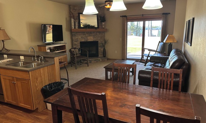 Eagle River Apartment | Spirit of the Northwoods