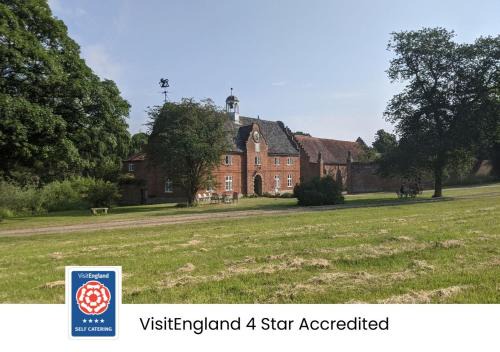 Norwich Apartment | Spixworth Hall Cottages