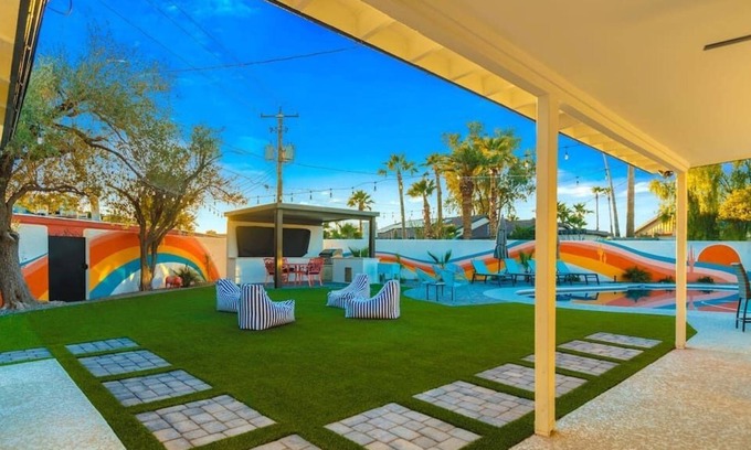 Tempe Villa | Splash House - Tempe