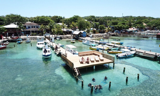Antoneys Cay Hotel | Splash Inn Dive Resort & Villas