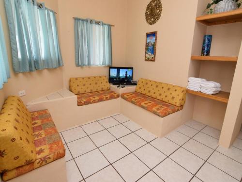 El Dorado Ranch House | Splendid 2BR Casita, peace and tranquillity