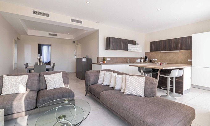 Pointe Croisette Apartment | Splendid apartment, Sea view, Parking - Croisette