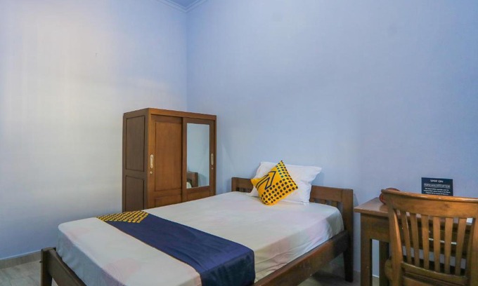 Banyuwangi Hotel | SPOT ON 2336 Beta Family Residence