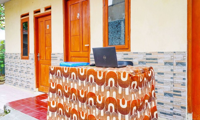 Setiabudi Hotel | SPOT ON 91638 Anna Homestay Syariah