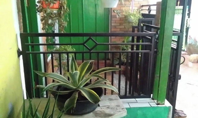 Tulungagung Hotel | SPOT ON 93946 Wisma Kost & Penginapan Afilia Buana Syariah