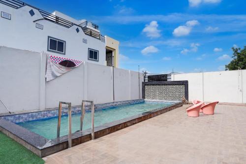 Rau Hotel | SPOT ON Maddy's Resort