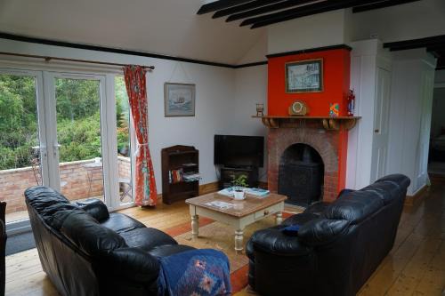 New Forest District Apartment | Spout House Studio